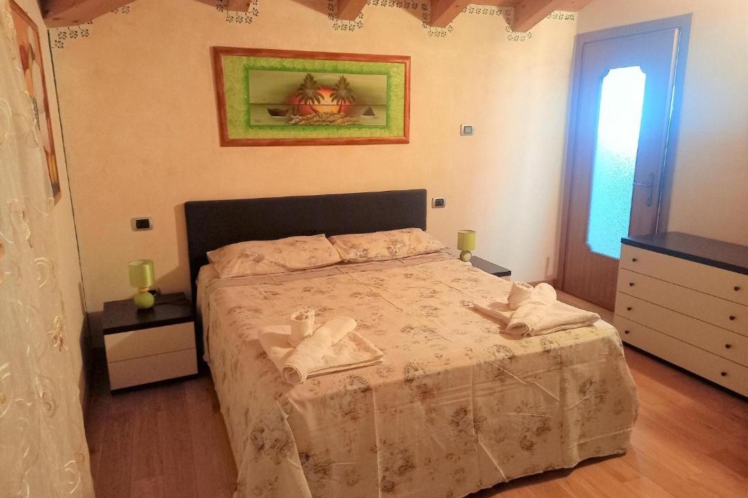 Photo of Bedroom in Marone