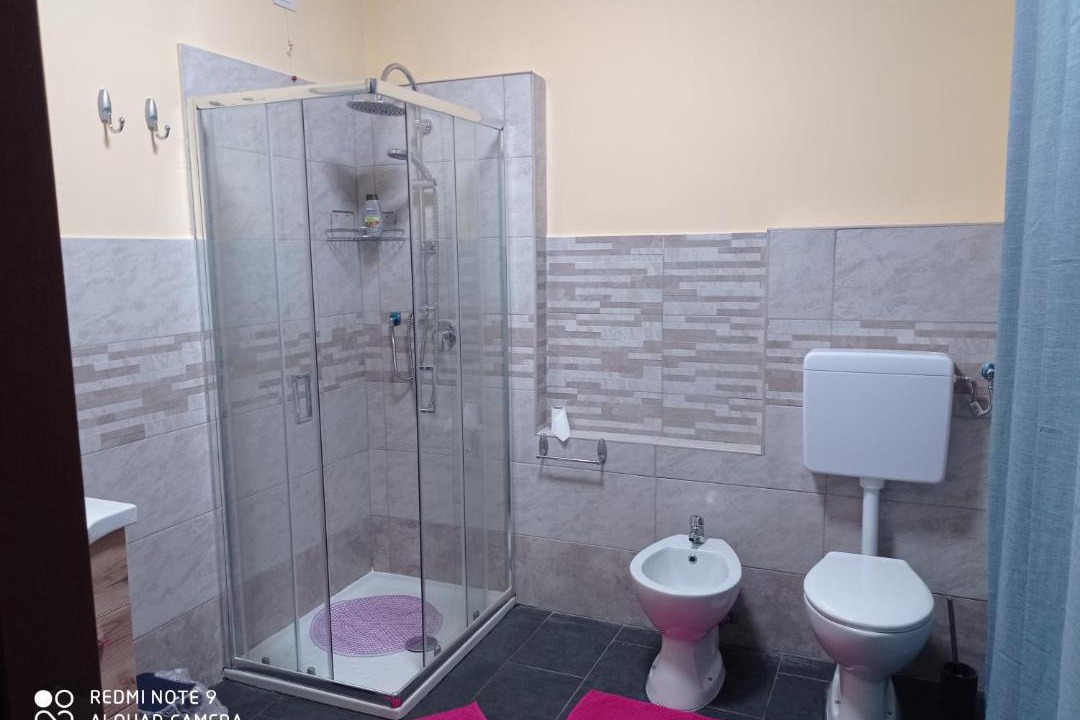 Photo of Bathroom in Algua