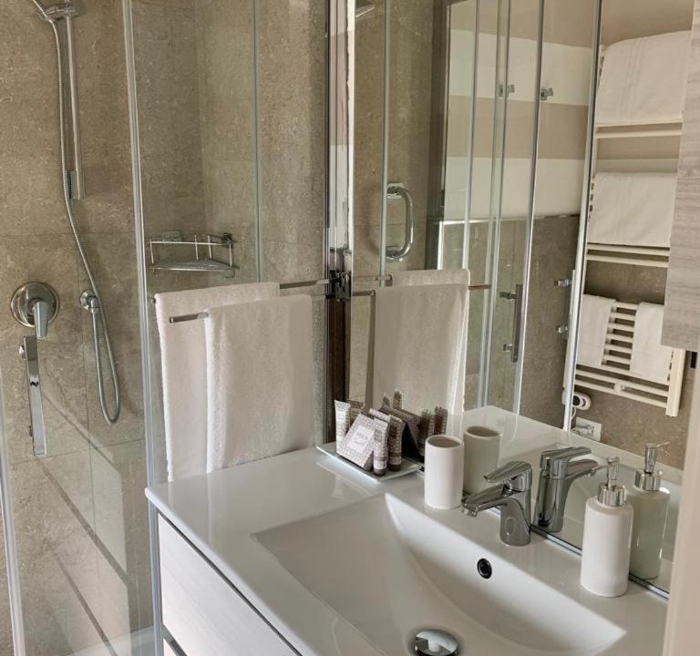 Photo of Bathroom in Cava Manara