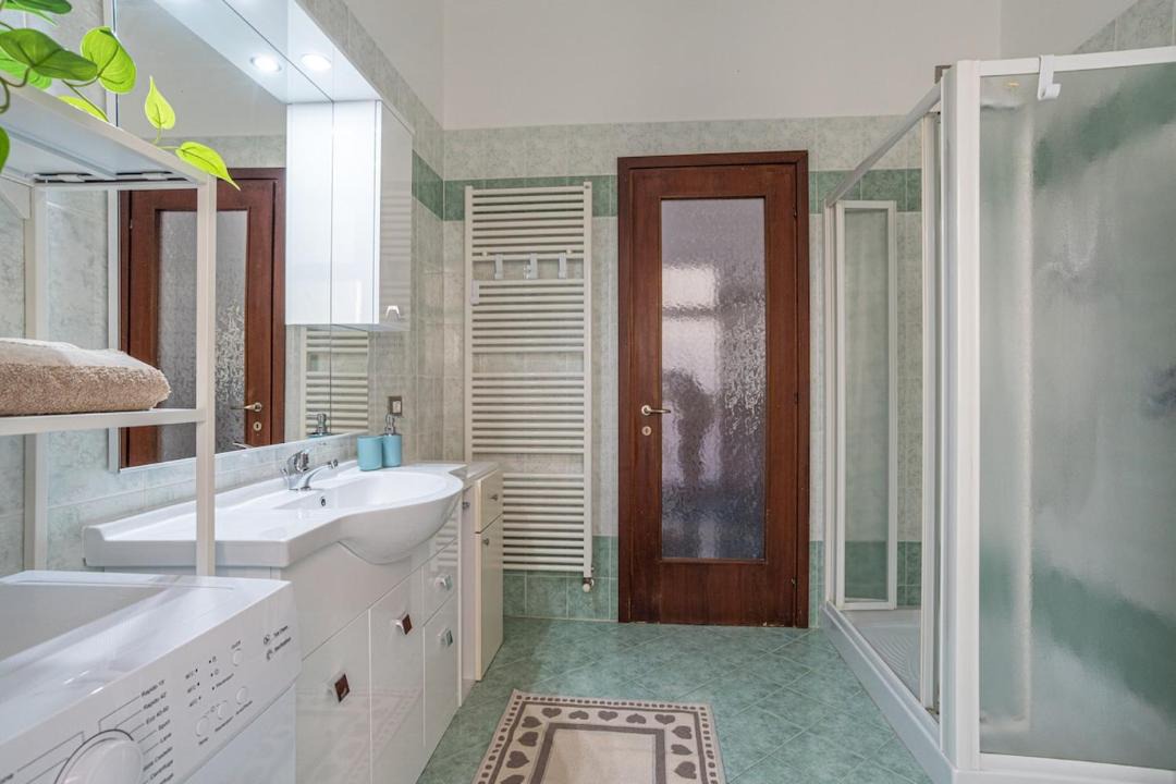 Photo of Bathroom in Carate Urio