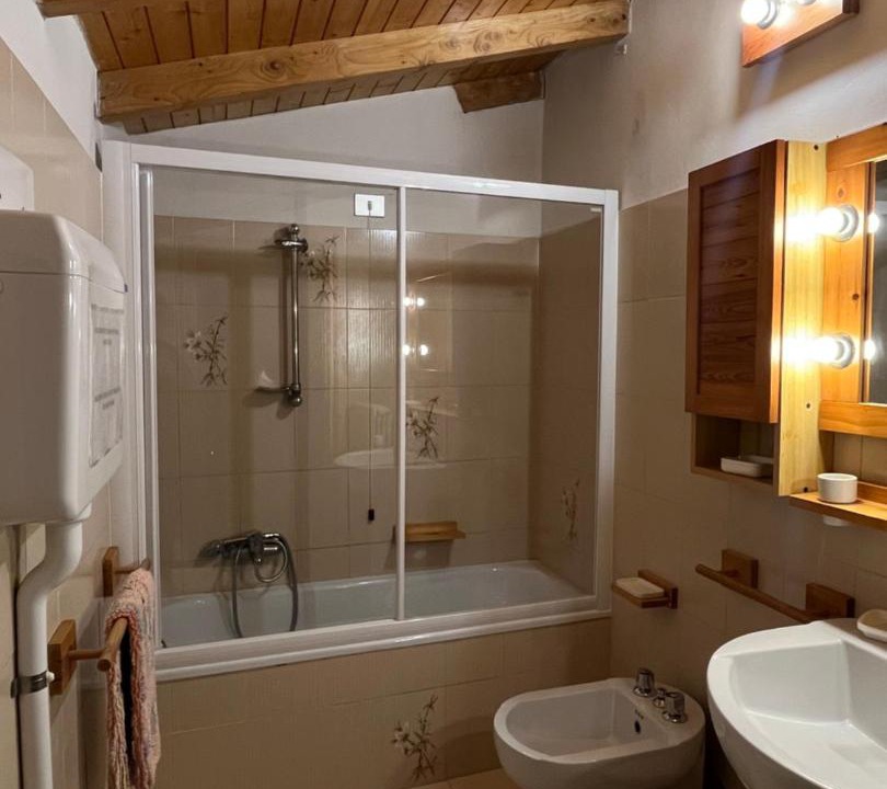Photo of Bathroom in Vesio