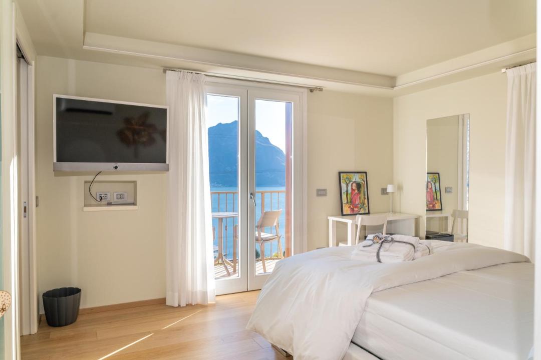 Photo of Bedroom in Costa Volpino