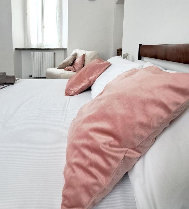 Photo of Bedroom in Como