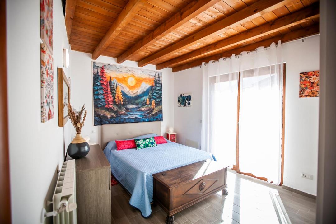 Photo of Bedroom in Lanzo d'Intelvi