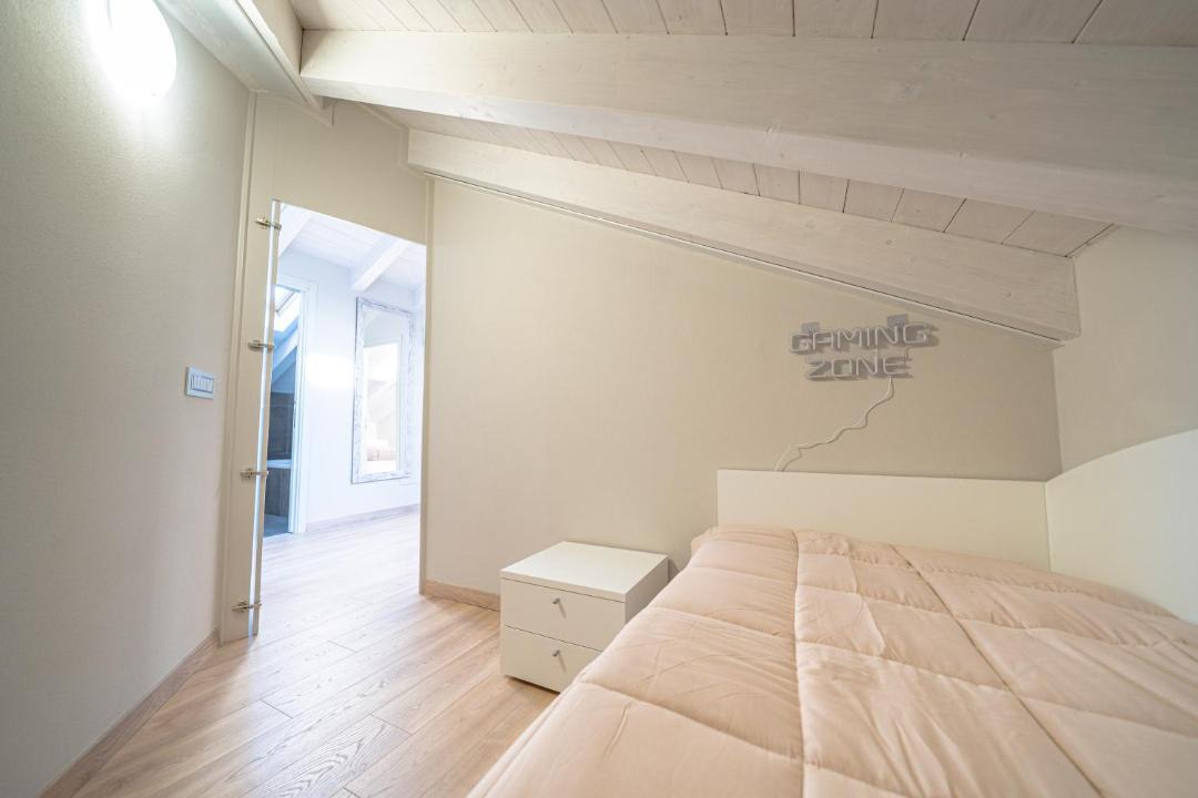 Photo of Bedroom in Colico Piano
