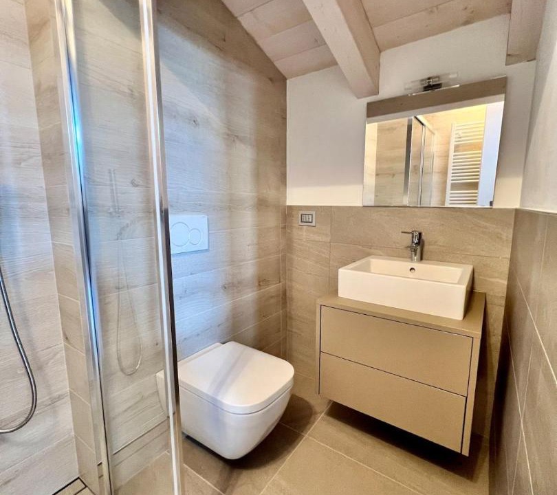 Photo of Bathroom in Perledo