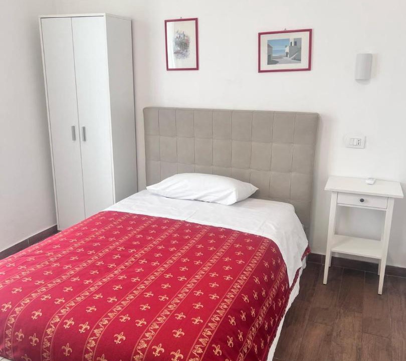 Photo of Bedroom in Casteggio