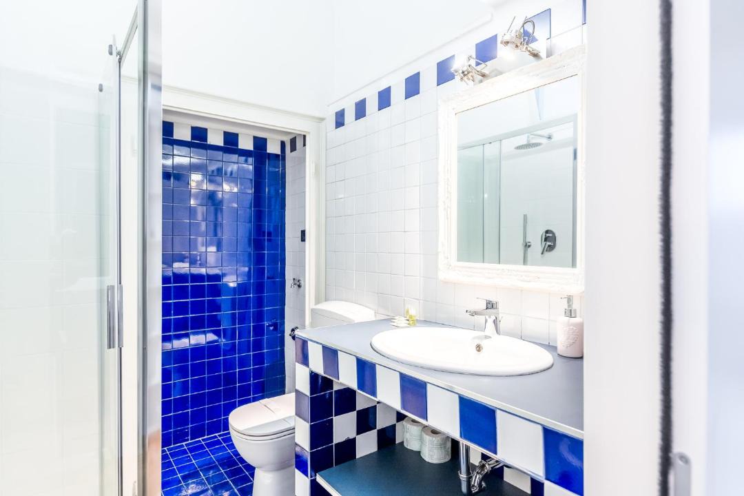 Photo of Bathroom in Chinatown