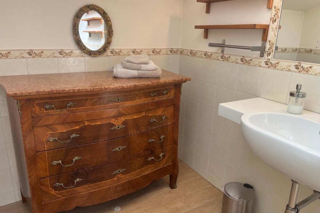 Photo of Bathroom in Lodi