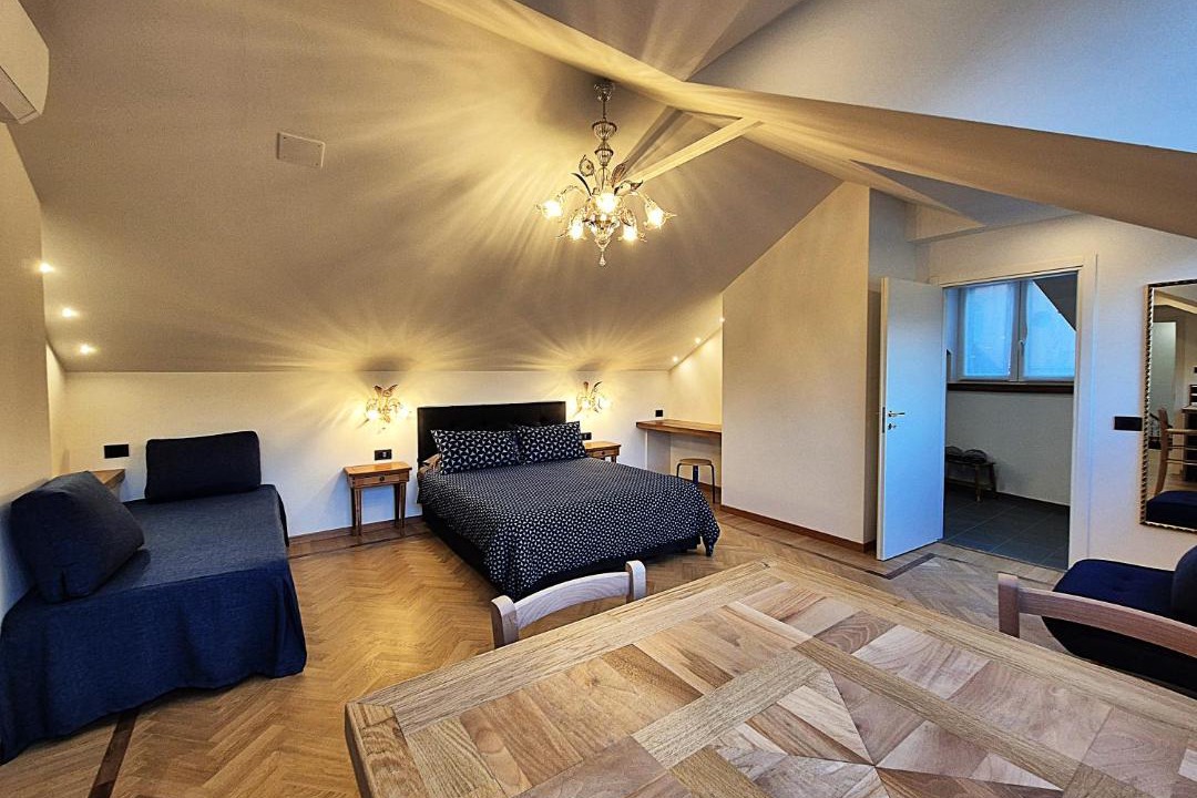 Photo of Bedroom in Mandello del Lario