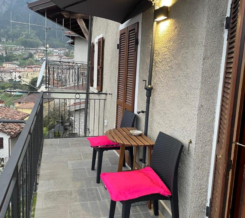 Photo of Patio Balcony in Vesio