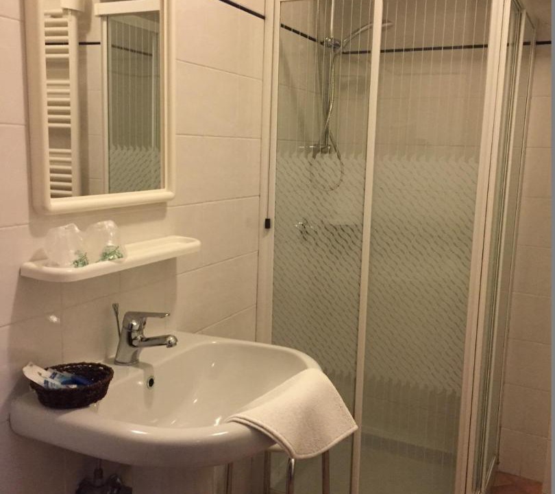 Photo of Bathroom in Raffa