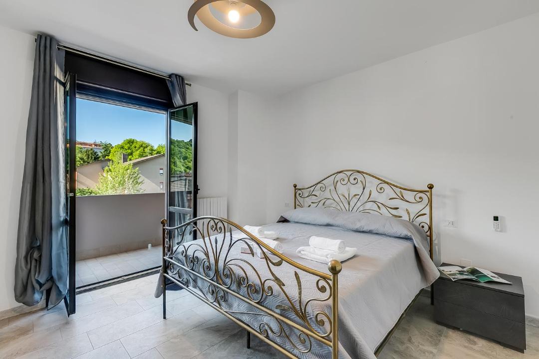 Photo of Bedroom in Laveno