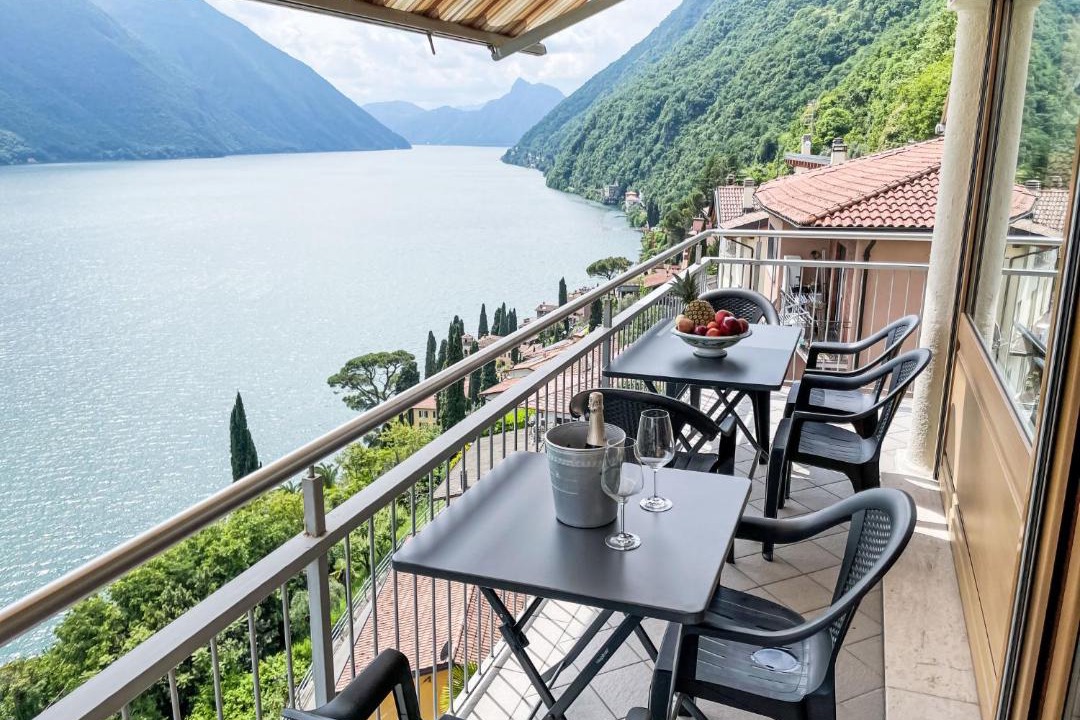 Photo of Patio Balcony in Albogasio