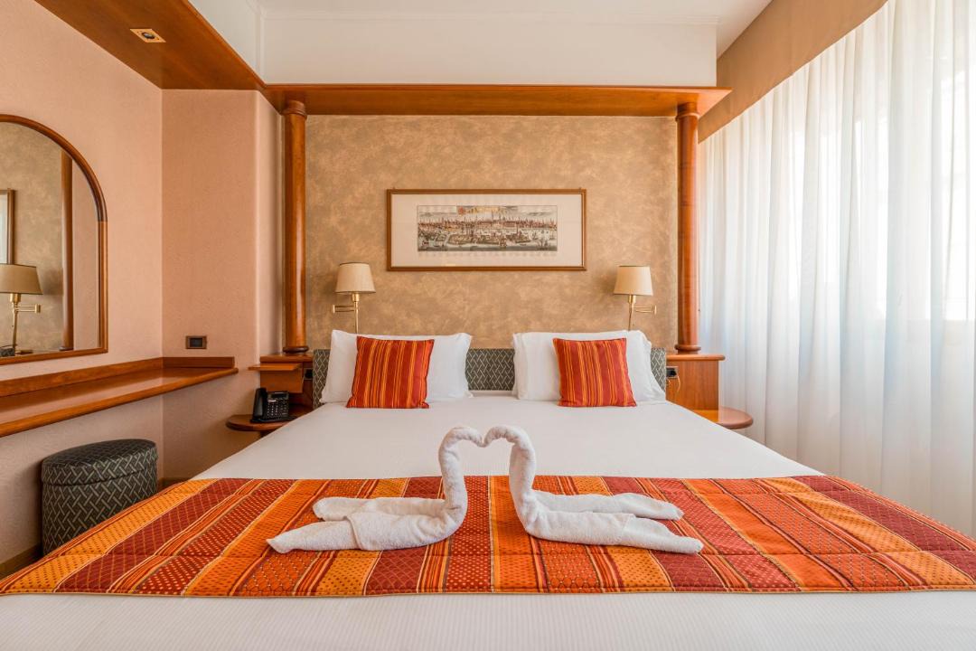 Photo of Bedroom in Downtown