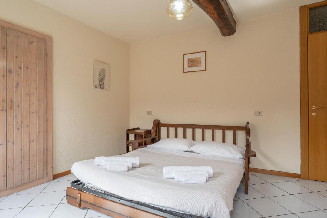 Photo of Bedroom in Laglio