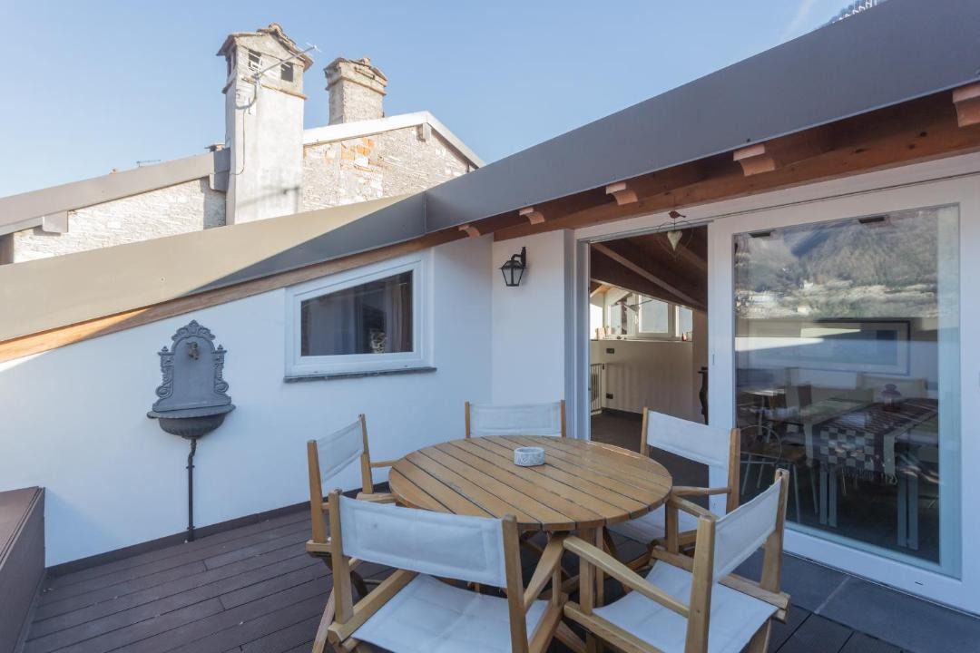 Photo of Patio Balcony in Torno