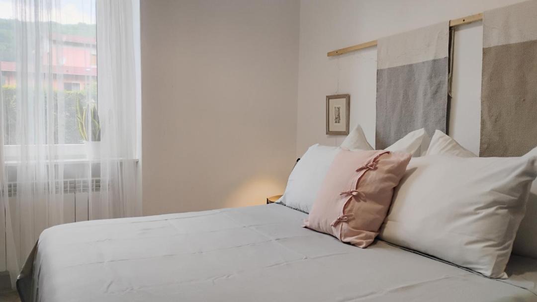 Photo of Bedroom in Porto Ceresio