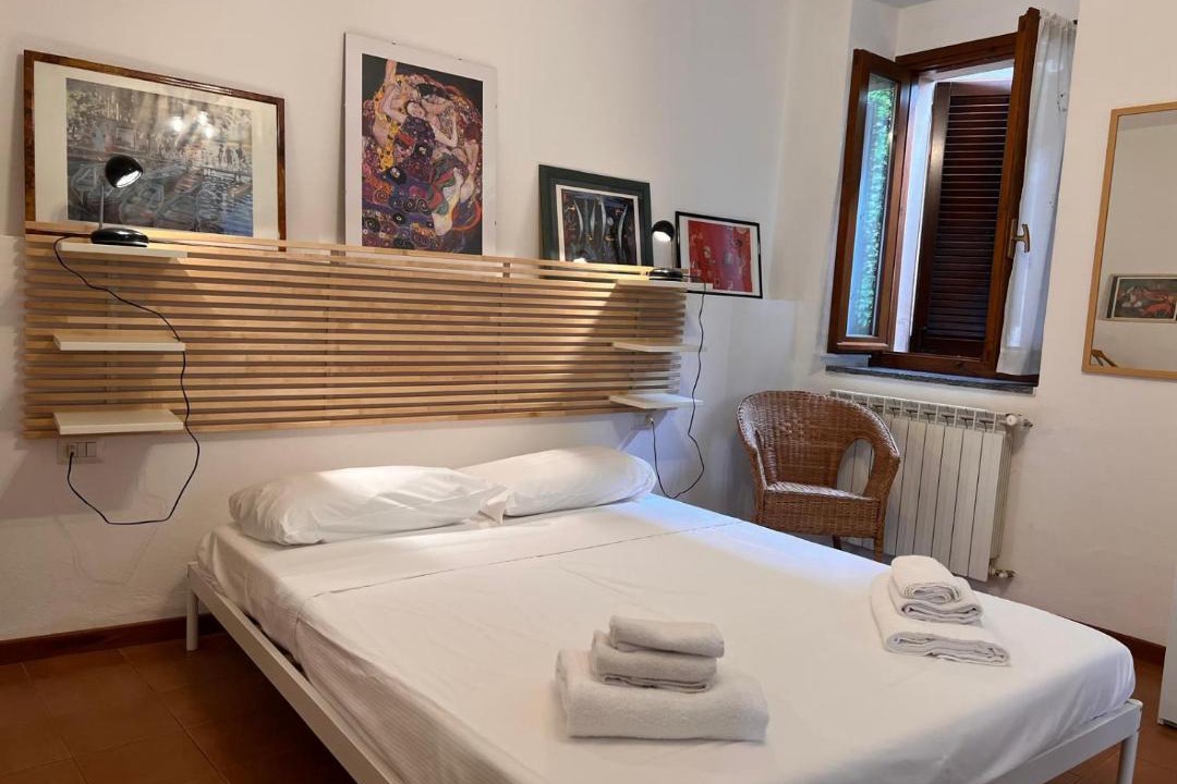 Photo of Bedroom in Cazzago Brabbia