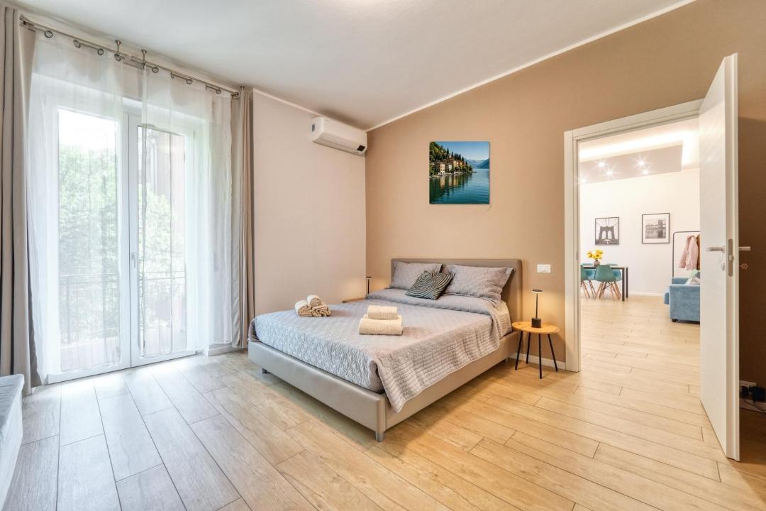 Photo of Bedroom in Como
