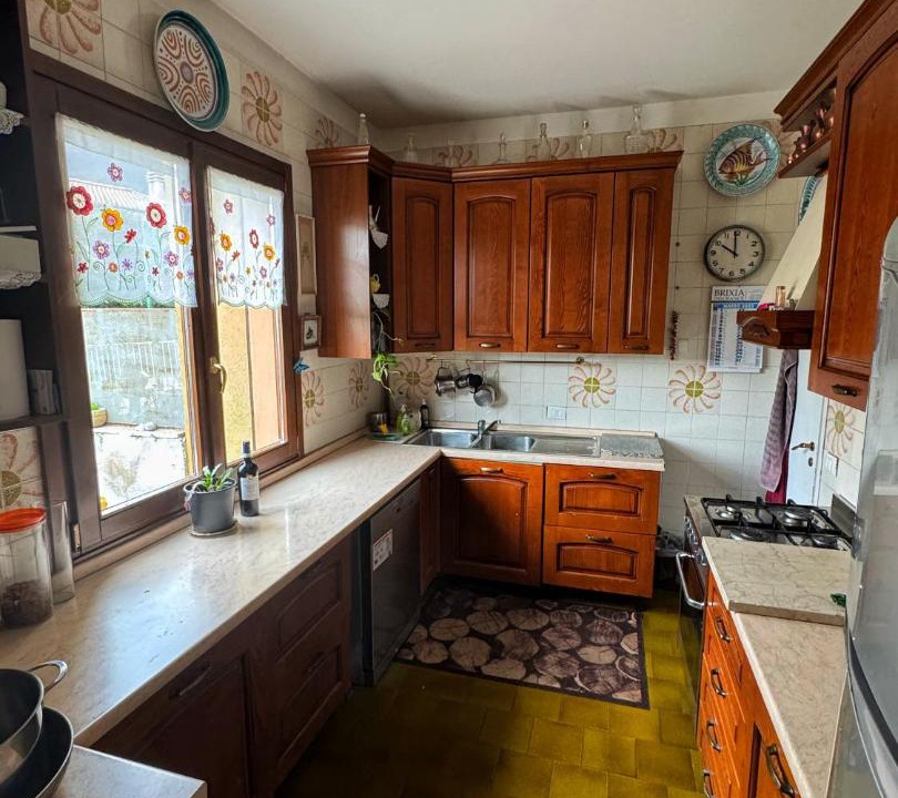 Photo of Kitchen in Gaino