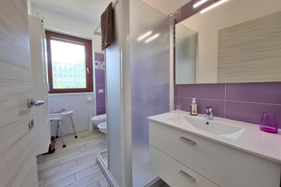 Photo of Bathroom in Vercana