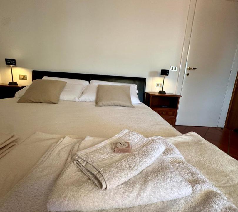 Photo of Bedroom in Sirmione Old Town