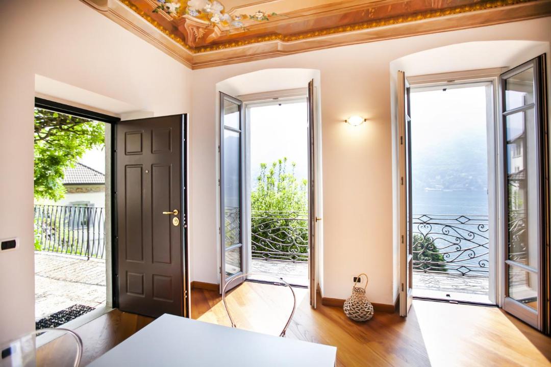 Photo of Others in Moltrasio