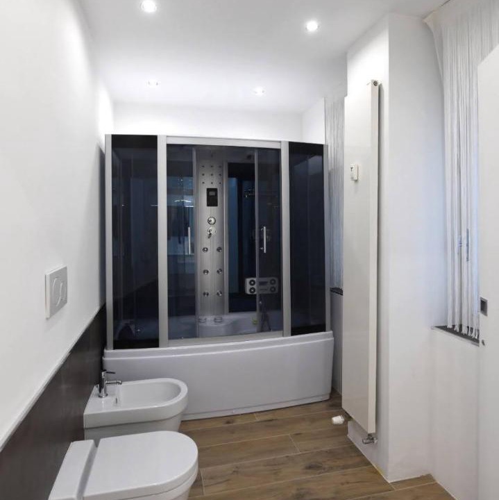 Photo of Bathroom in Zona Solari