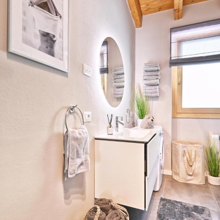 Photo of Bathroom in Aer