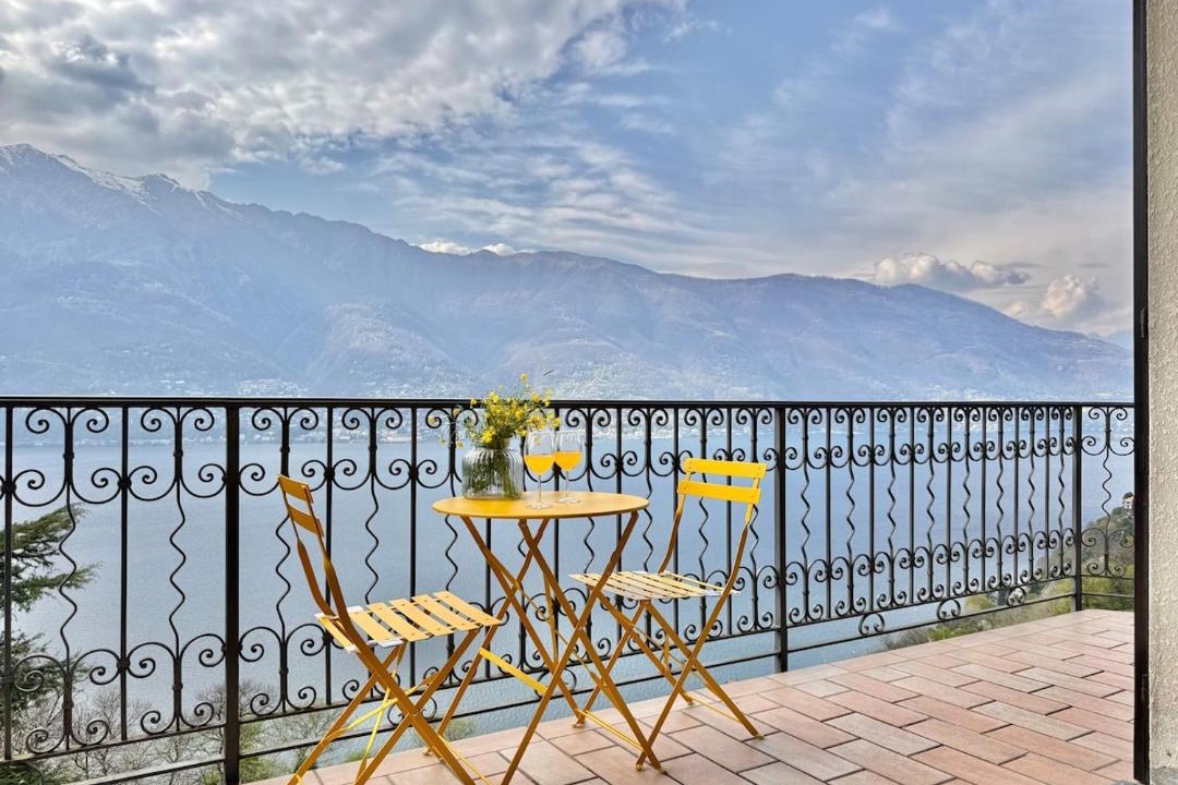 Photo of Patio Balcony in Tronzano Lago Maggiore