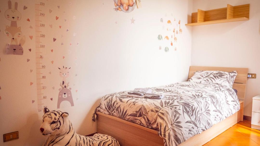 Photo of Bedroom in Angera