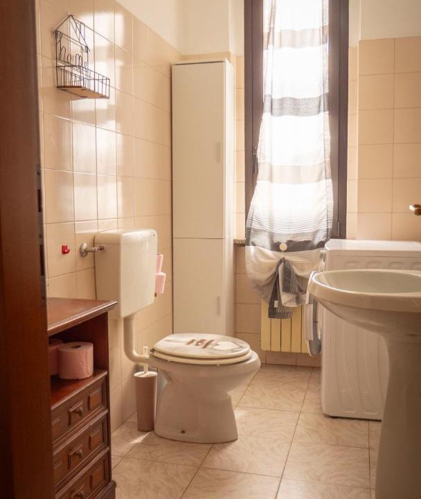 Photo of Bathroom in Angera