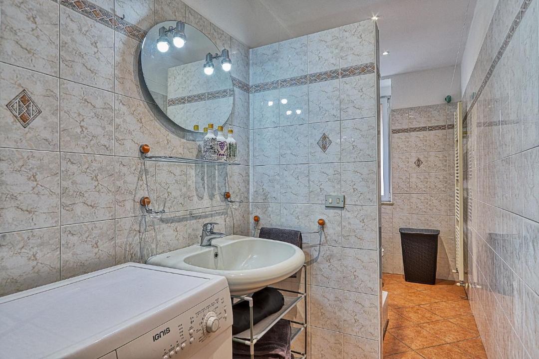 Photo of Bathroom in Casbeno