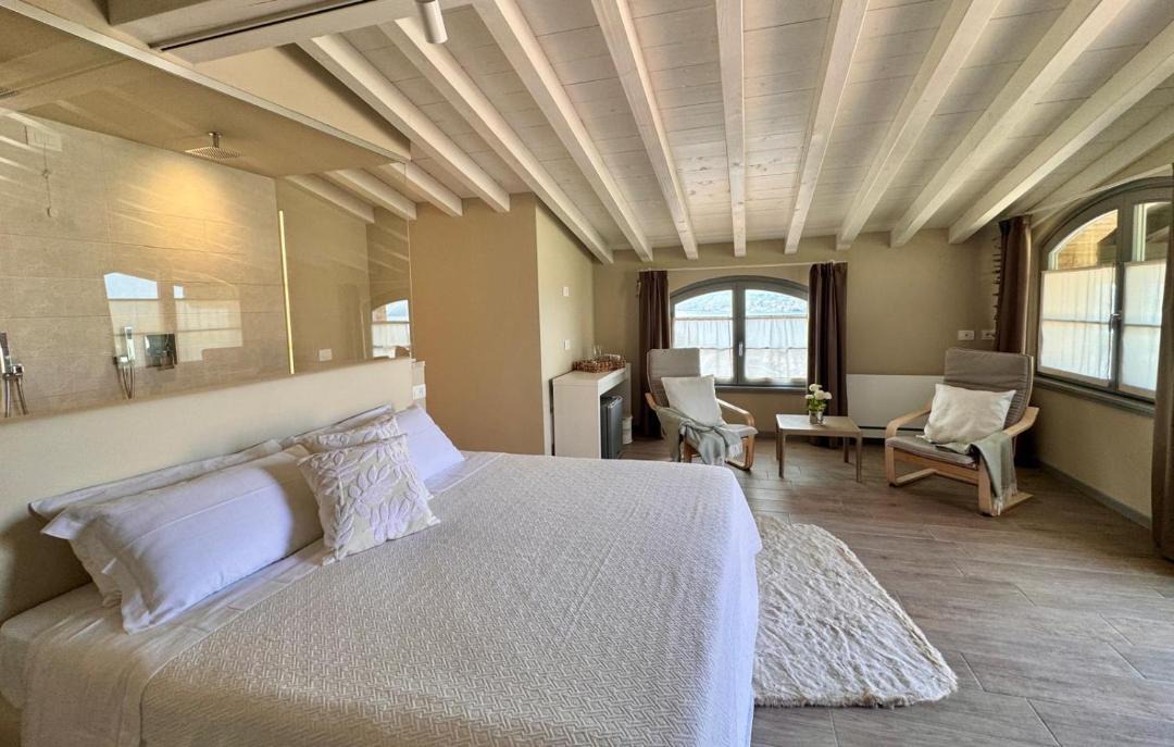 Photo of Bedroom in Marone