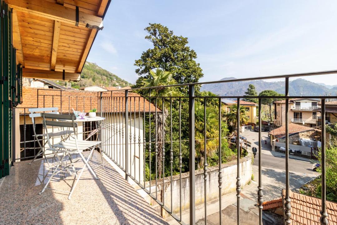 Photo of Patio Balcony in Brusimpiano