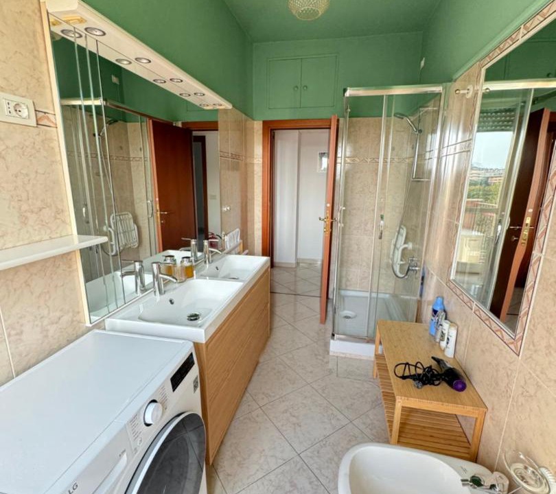 Photo of Bathroom in Gallaratese