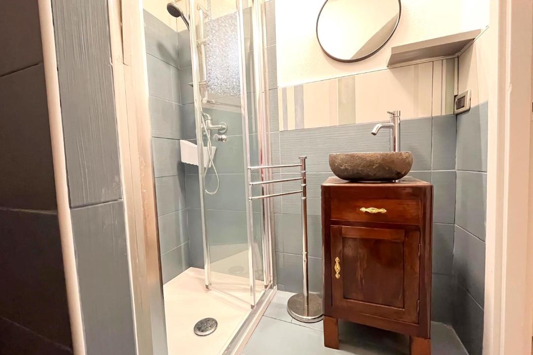 Photo of Bathroom in Berzo Demo