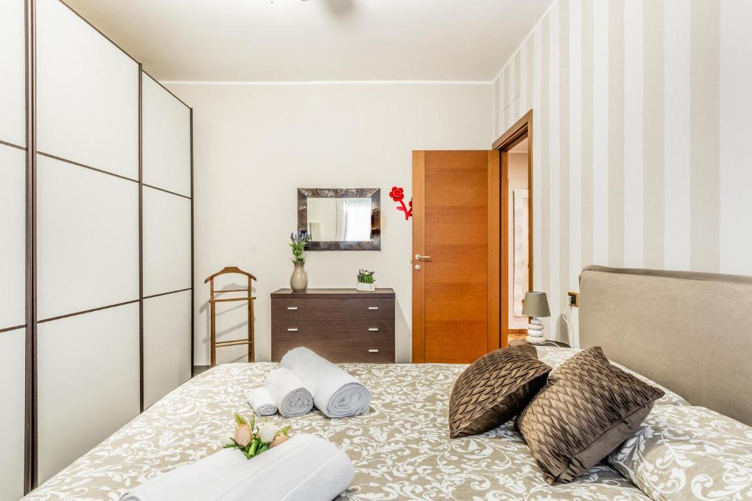 Photo of Bedroom in Rho