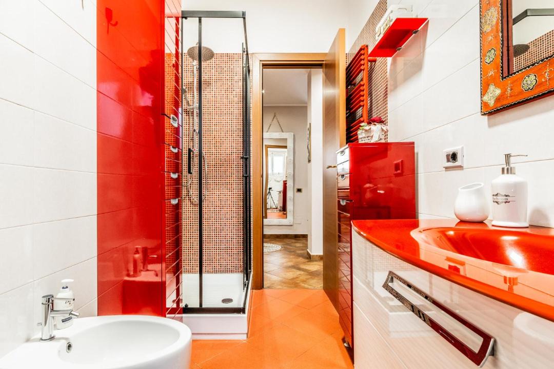 Photo of Bathroom in Rho