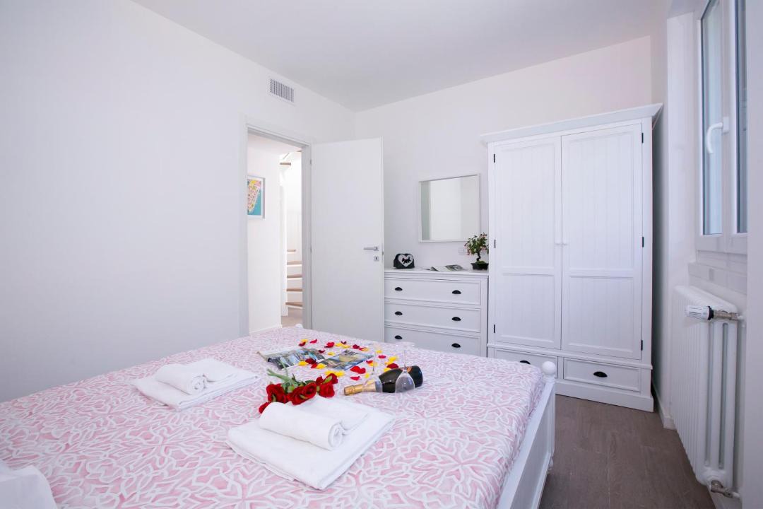 Photo of Bedroom in Naggio