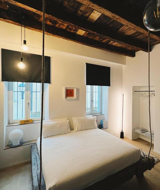 Photo of Bedroom in Lovere Old Town