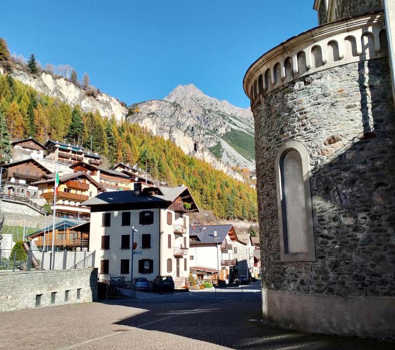 Photo of Buildings in Isolaccia