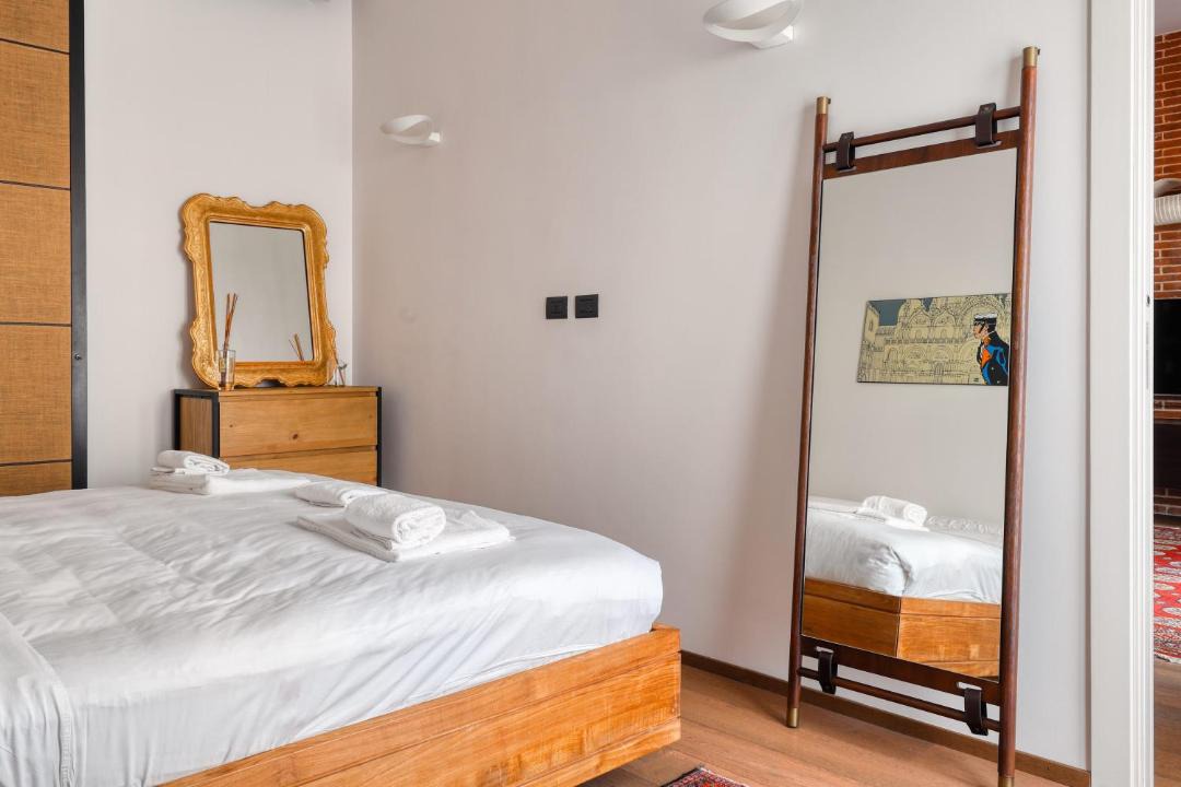 Photo of Bedroom in Magenta