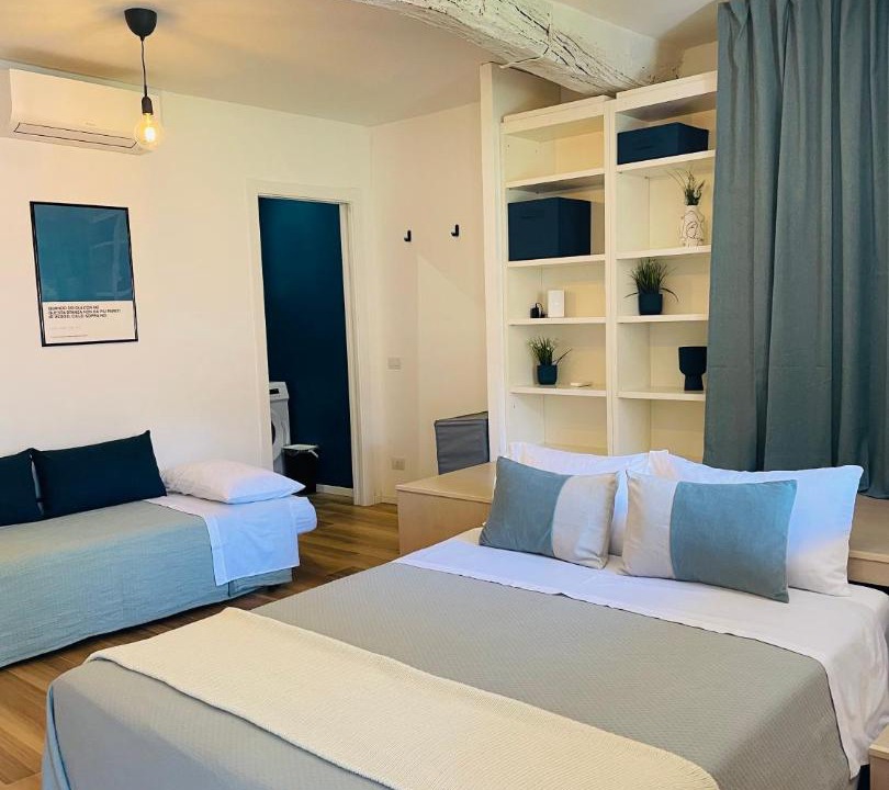 Photo of Bedroom in Rho