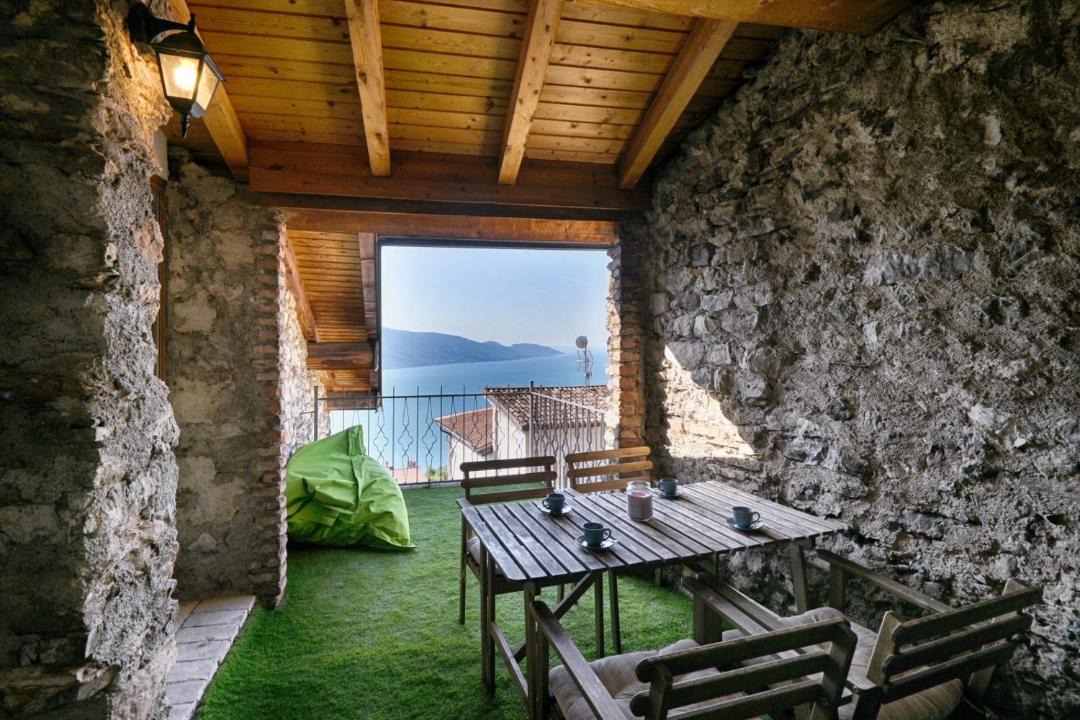 Photo of Patio Balcony in Oldesio