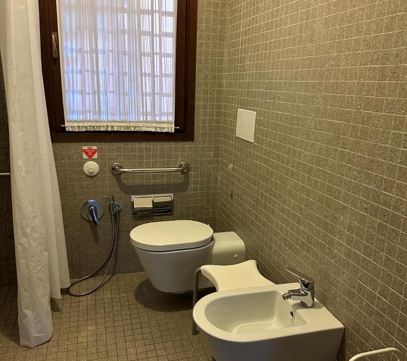Photo of Bathroom in Moniga del Garda