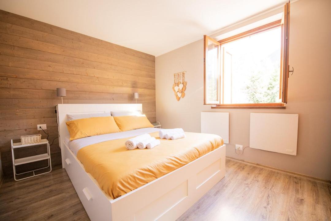 Photo of Bedroom in Foppolo