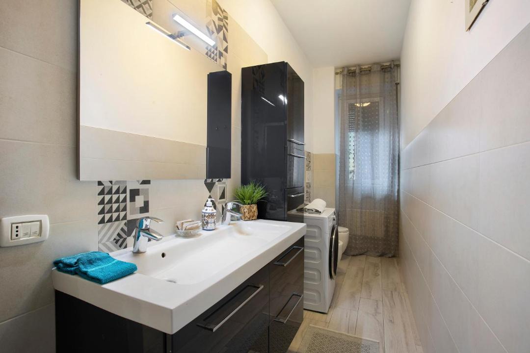 Photo of Bathroom in Affori