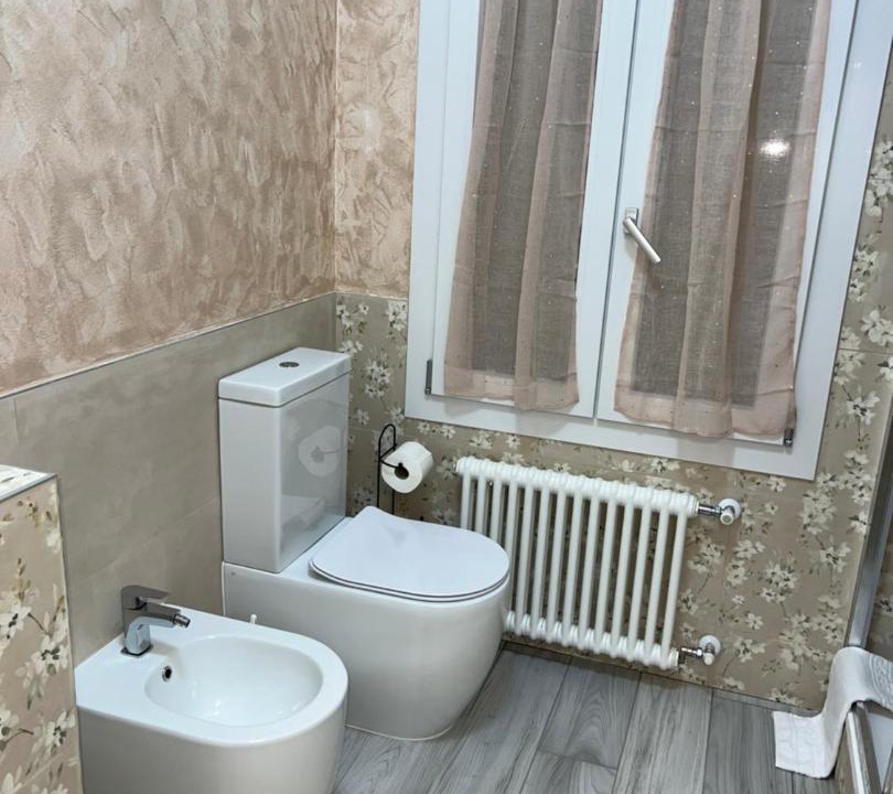 Photo of Bathroom in Albate